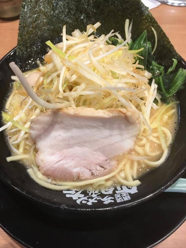 横浜家系ラーメン 町田商店 山際店 - サブ画像2