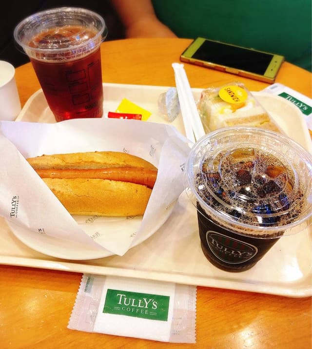 タリーズコーヒー 梅田茶屋町MBS店 - サブ画像1