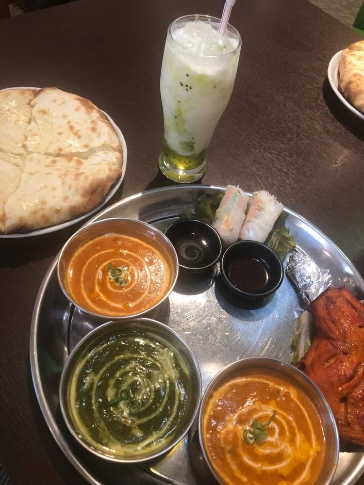 インドアジアダイニング Santa