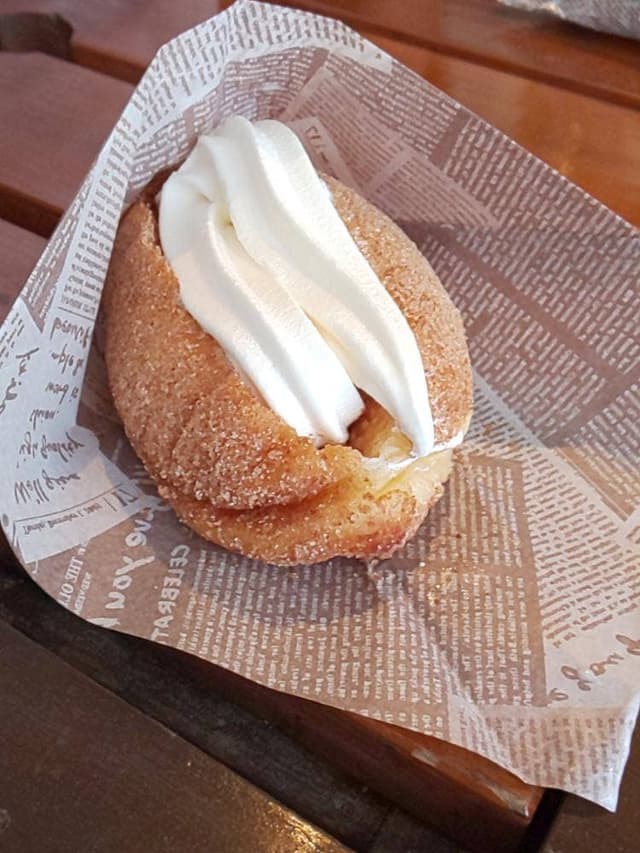 ケニーズハウスカフェ 伊豆高原旅の駅ぐらんぱるぽーと店 - サブ画像1