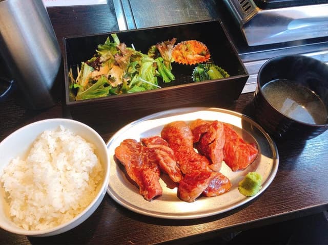 焼肉市場 湯野精肉店 - サブ画像2