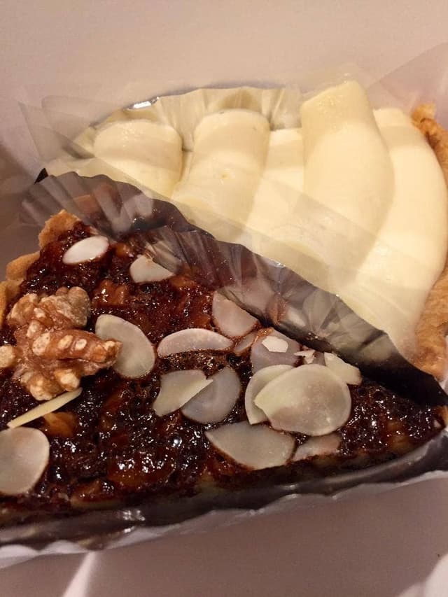 焼き菓子とタルトの店 ナイツ・ブリッジ - サブ画像1