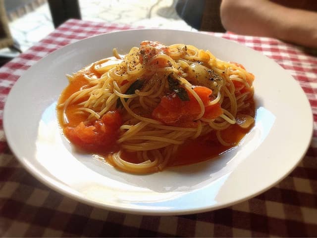 galerie+wine cafe TURM - サブ画像3