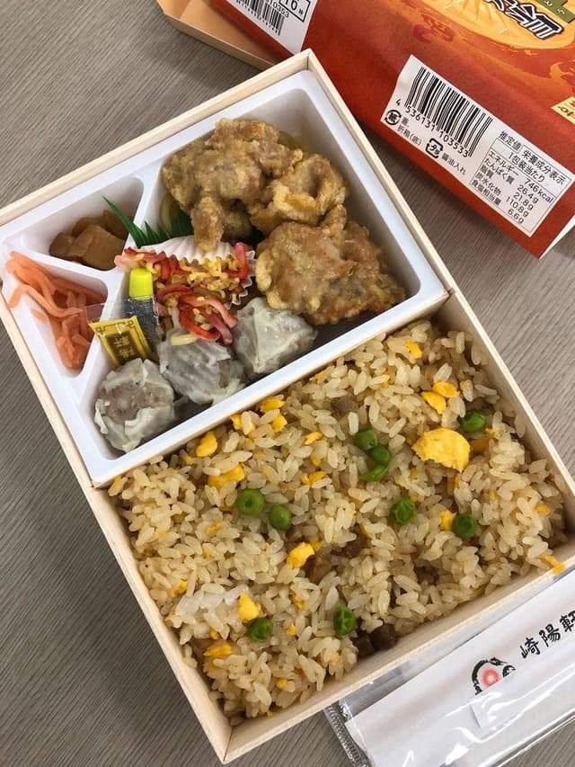 崎陽軒 横浜球場店 - サブ画像2