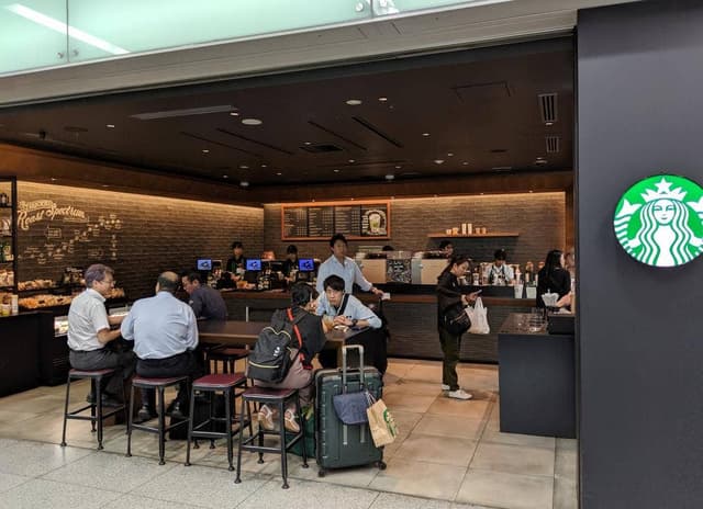 スターバックス コーヒー JR東海新大阪駅新幹線ラチ内店 - サブ画像1