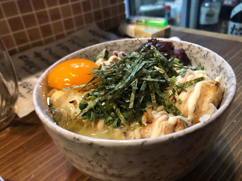 焼鳥ニジトラ酒場