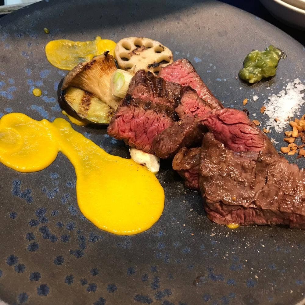 炭焼き×肉×ワイン KOBAYASHI