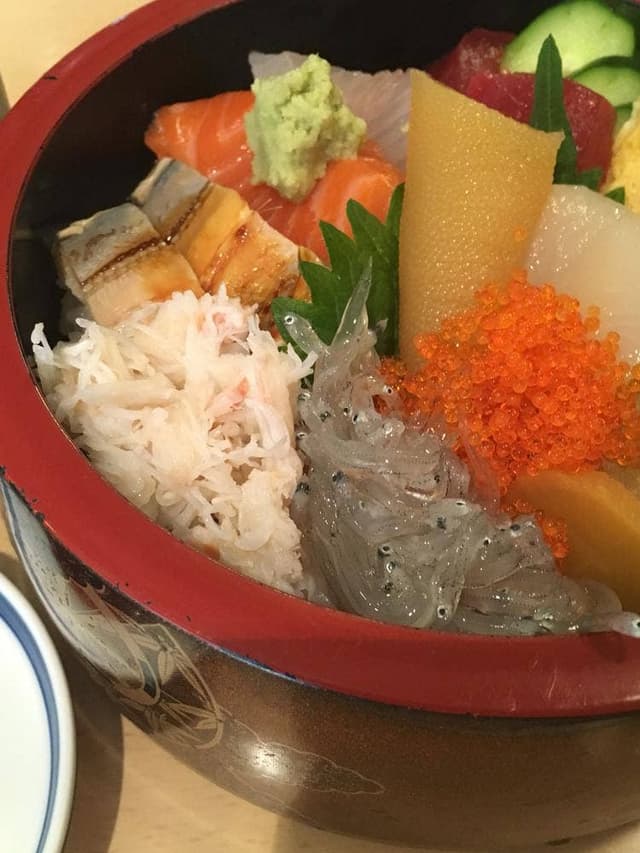 亀七鮨 - サブ画像1