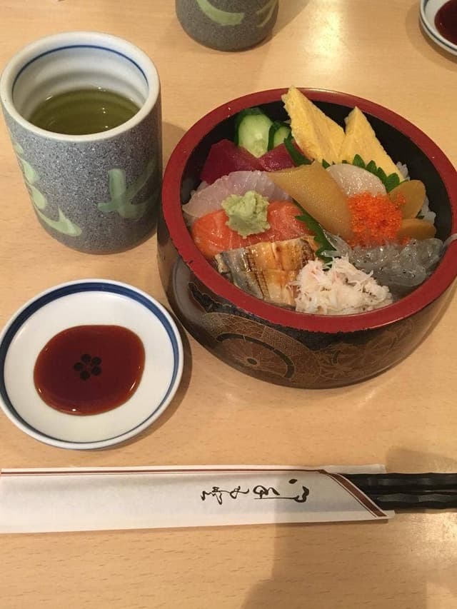 亀七鮨 - サブ画像3