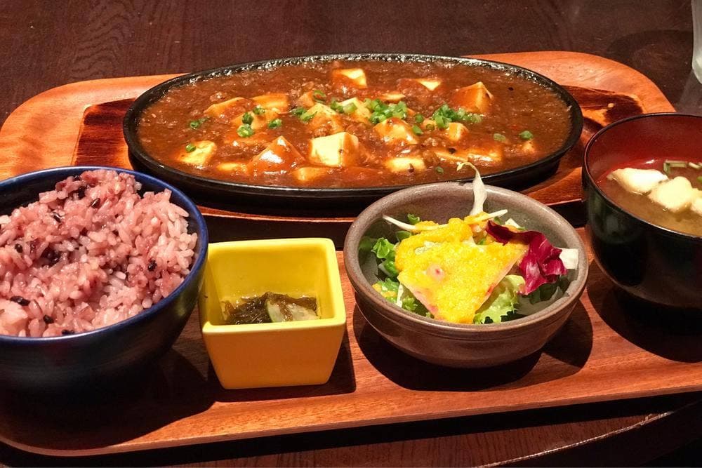 ビアーズテーブル ケラケラ