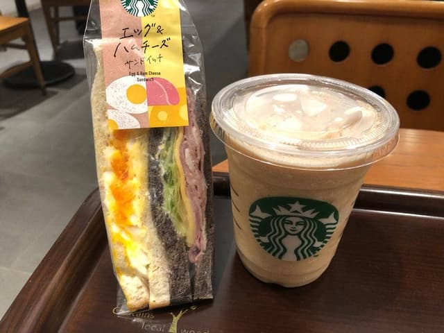 スターバックス コーヒー 小谷サービスエリア上り線店 - サブ画像1