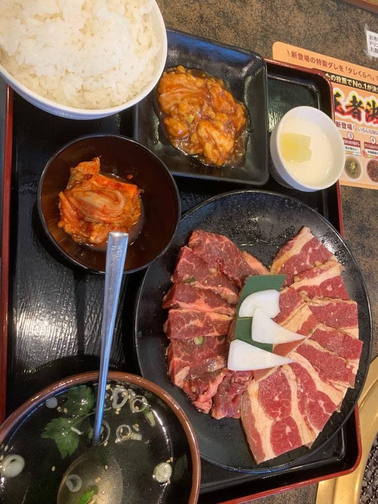 安楽亭 大泉店