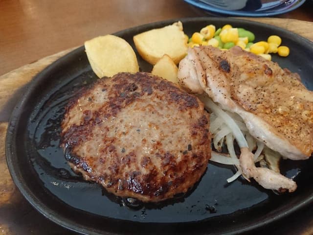 ステーキのどん 岡山店 - サブ画像1