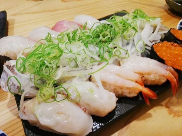 鮨 酒 肴 杉玉 高槻 - サブ画像1