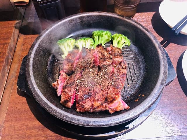 いきなりステーキ LABI千里店 - サブ画像1