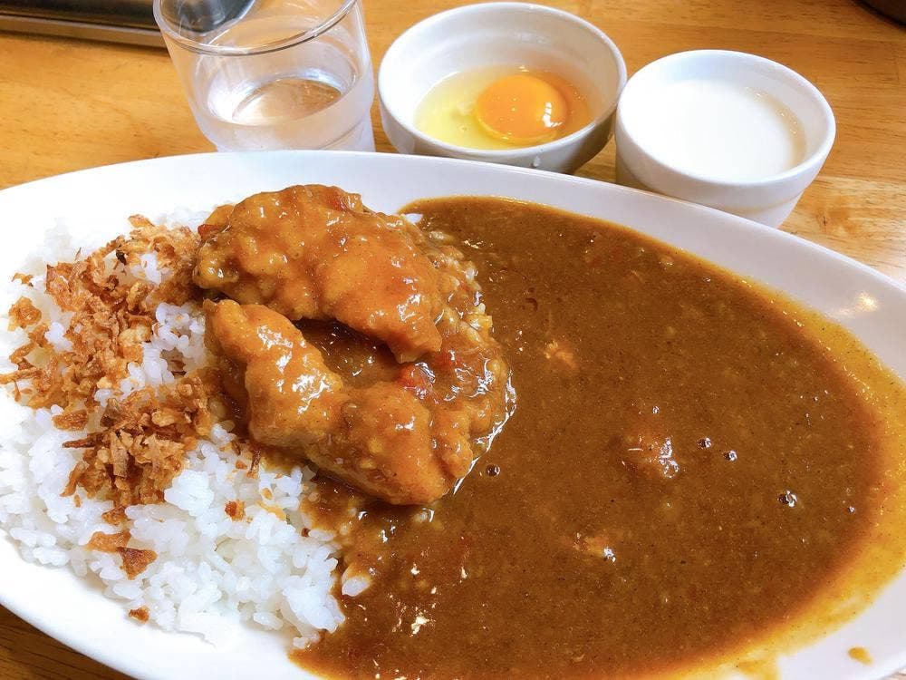 元町チキンカレーのお店パルフェ