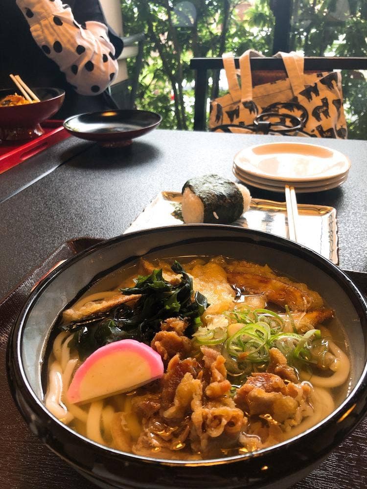 平山温泉 湯の蔵 お食事処わらじ