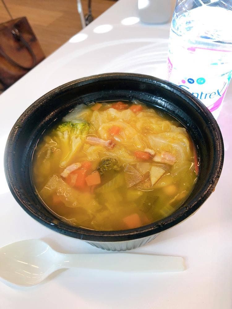 1日分の野菜が取れるスープのお店