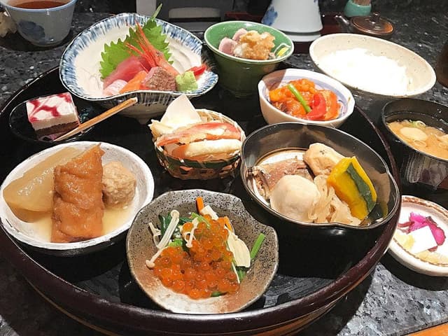 魚と肴と酒処 八仙 - サブ画像1