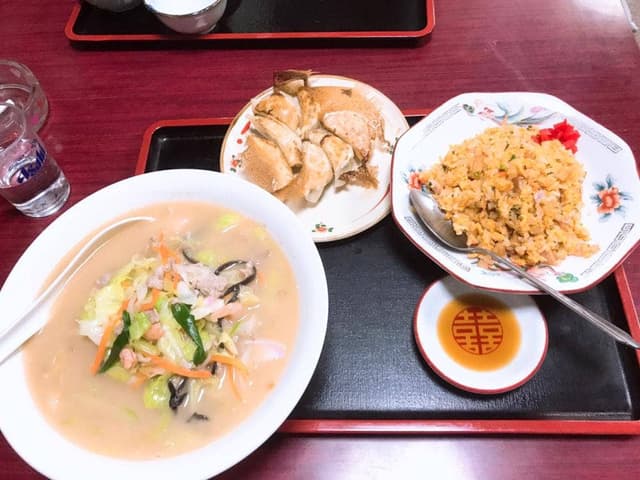 餃子苑 - サブ画像1