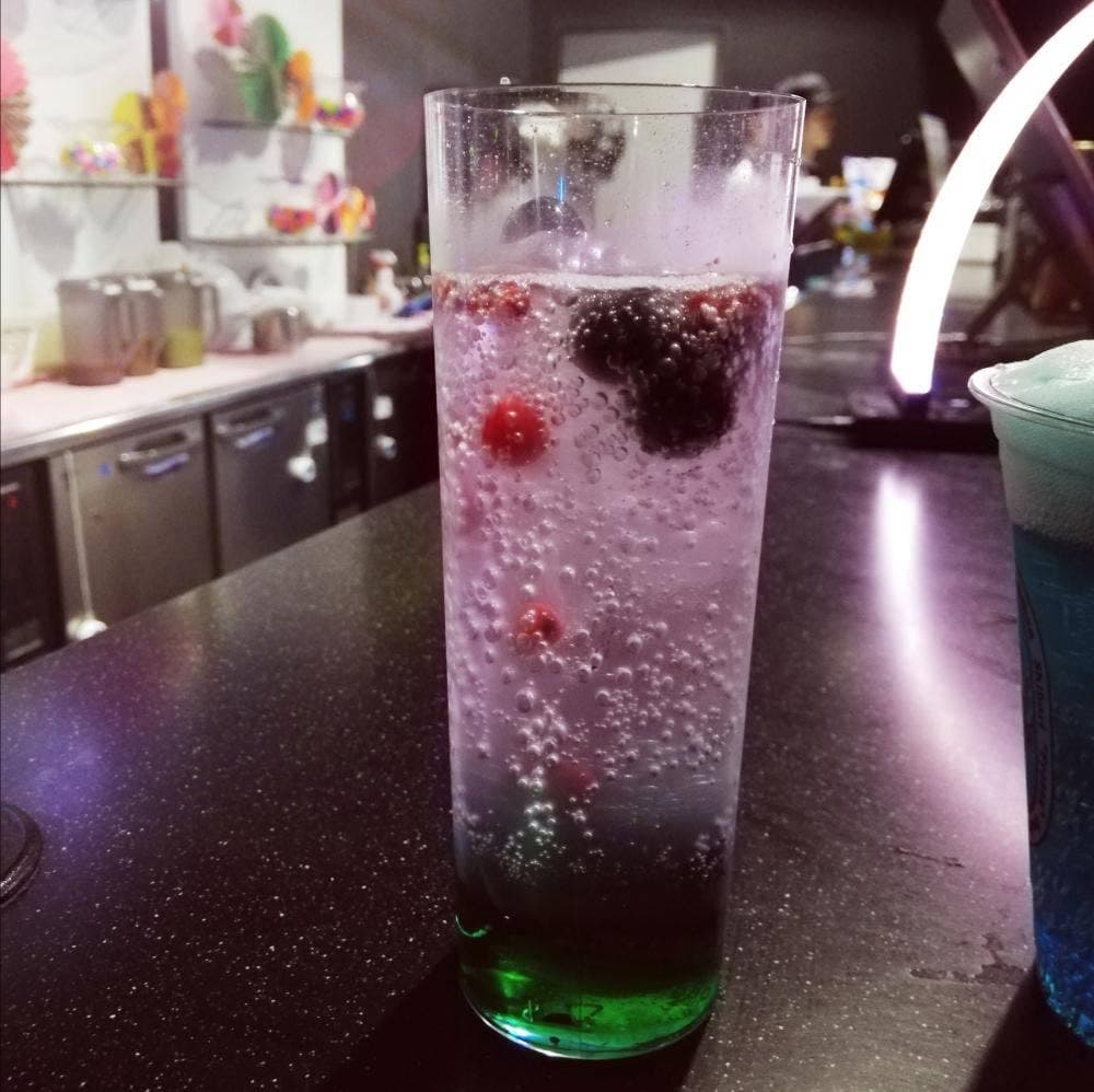 コーラルカフェバー アクアパーク品川