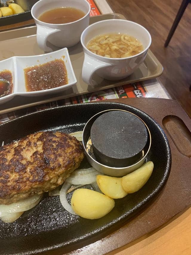 ステーキ宮 宇部厚南店 - サブ画像1