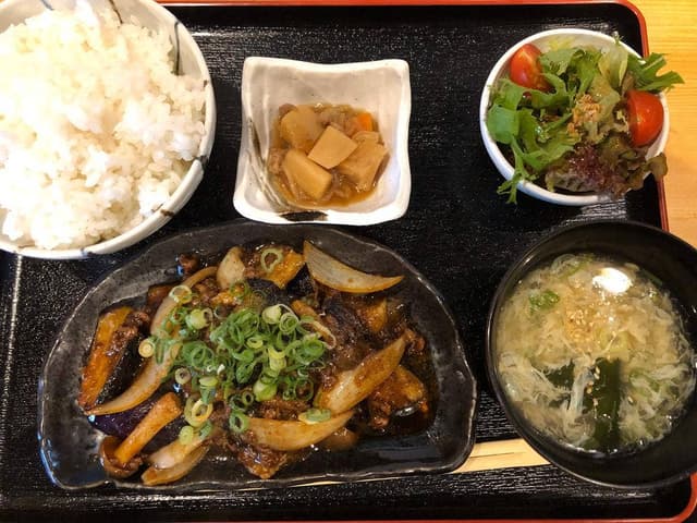 大衆中華いざ酒や 千成ひょうたん - サブ画像1