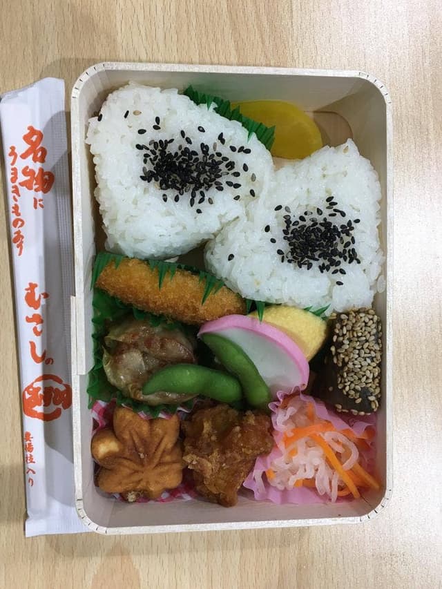 むすびのむさし新幹線店銘品館 - サブ画像1