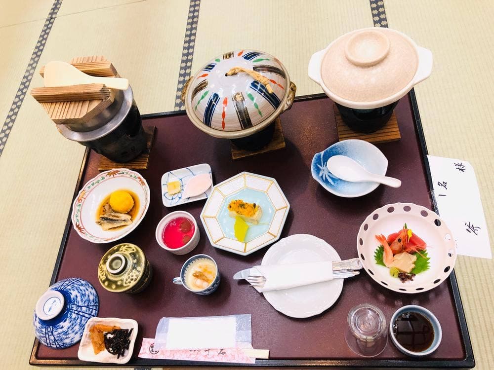 ホテル千石 食事処