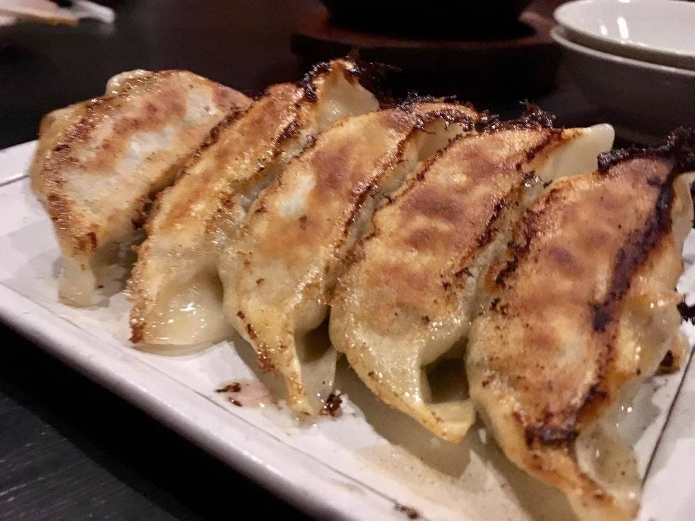 餃子ダイニング 天真