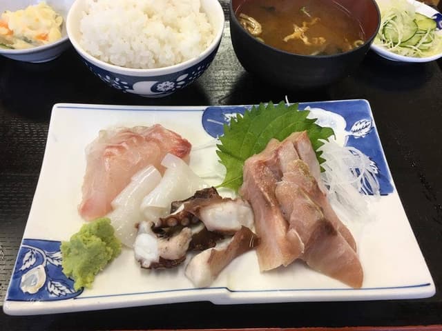 ありがとうはんなり食堂舞鶴本店 - サブ画像2