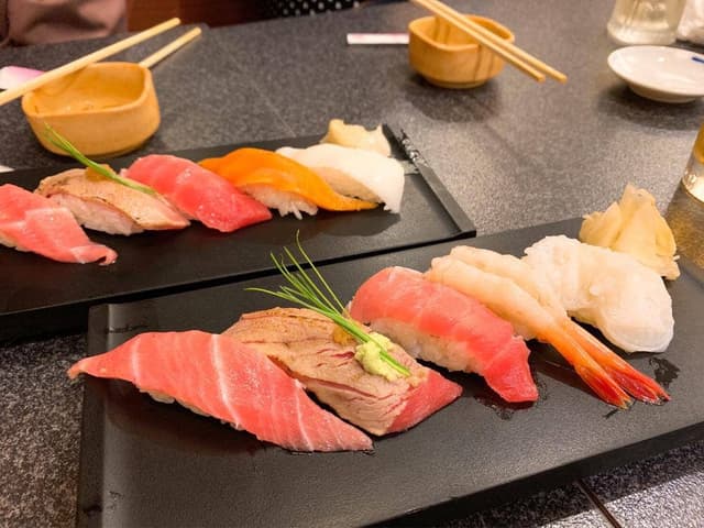 すしざんまい 天神店 - サブ画像2