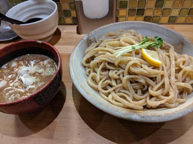 麺屋 蝉 関大前店 - サブ画像3