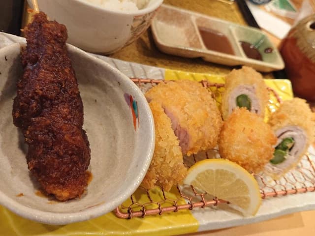 とんかつみそ家 鈴鹿西条店 - サブ画像1