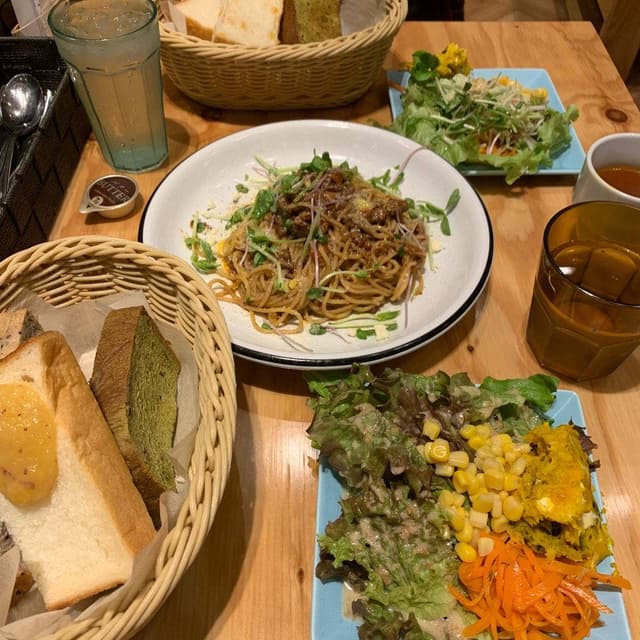 Green Bakery SALAD&TOAST プライムツリー赤池店 - サブ画像2