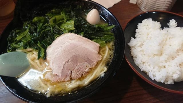 横濱家系ラーメン 秋津商店 - サブ画像3