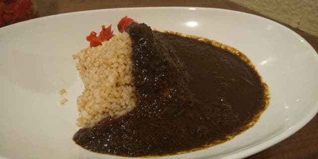 俺のカレー グリルピラミッド EAST - サブ画像1