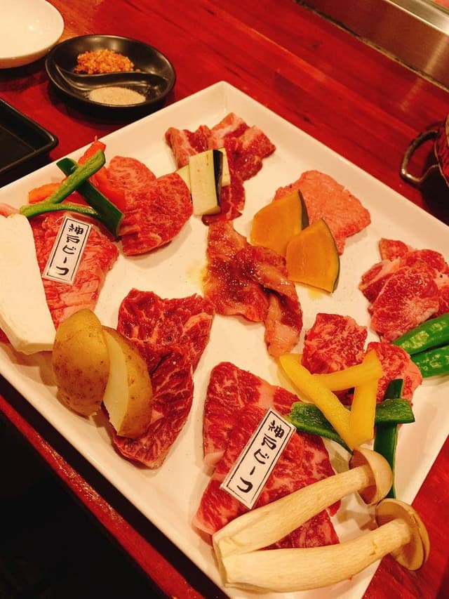 炭火七輪焼肉 糸桜 - サブ画像1