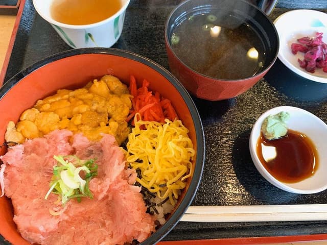 海鮮丼 ととや - サブ画像1