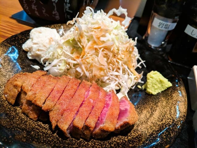 牛かつ冨田 - サブ画像1