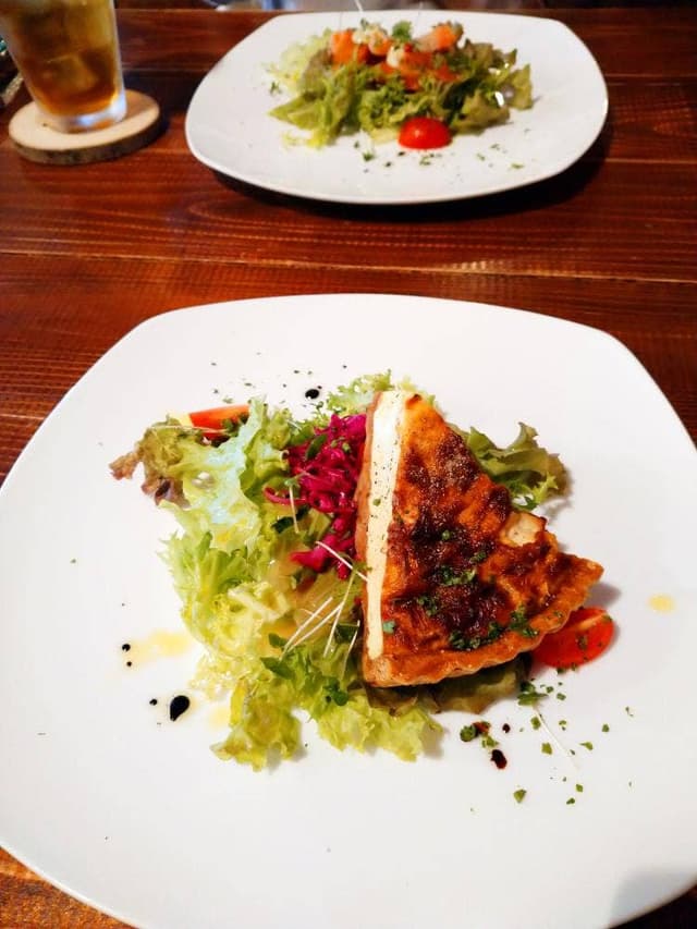 シェ・ニャック - サブ画像1