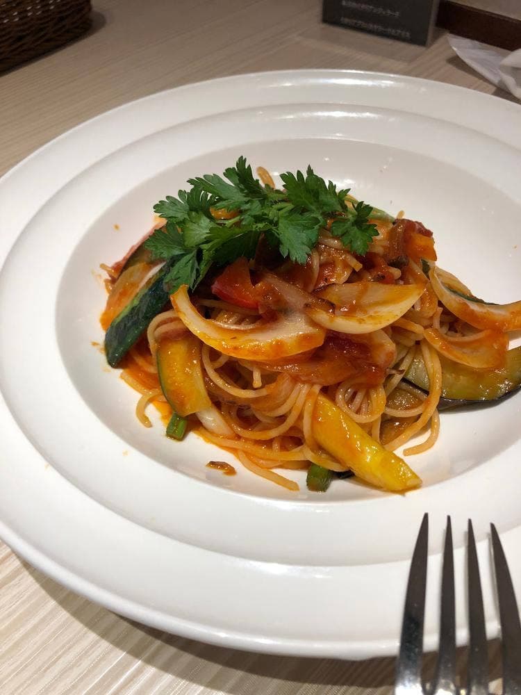 トラットリア 葡萄乃樹 フレスタ鹿児島店