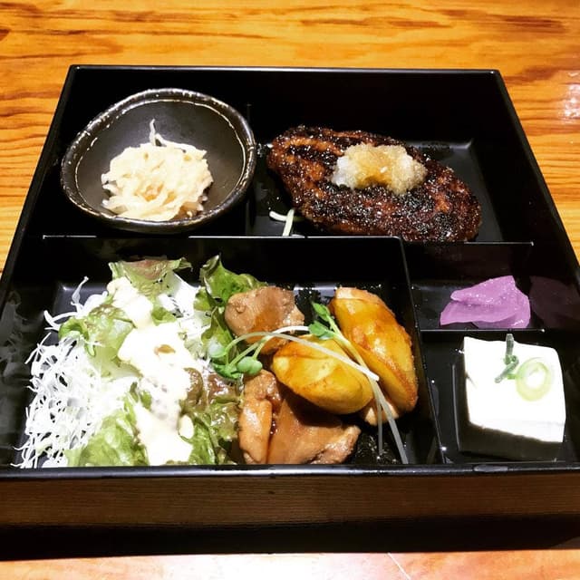 創作ダイニング酒場 とまり木 本町店 - サブ画像1
