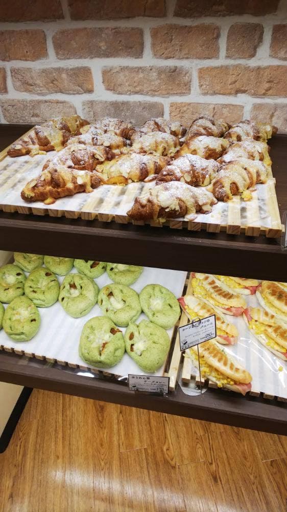 Glutton bears bakery 立場 - サブ画像3
