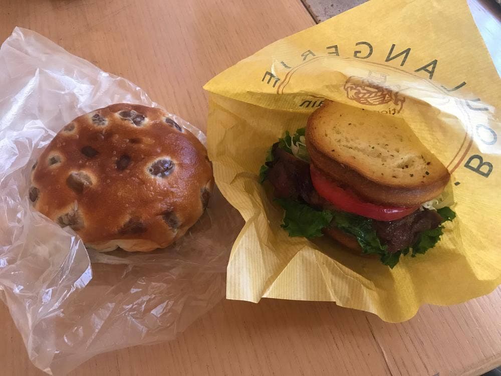 フレッシュベイク 本店