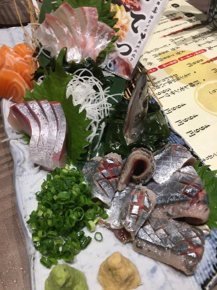 炭火焼鳥 長州水炊き 活きイカ こてつ