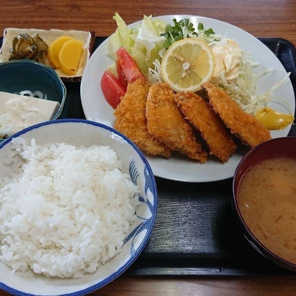 なかの食堂