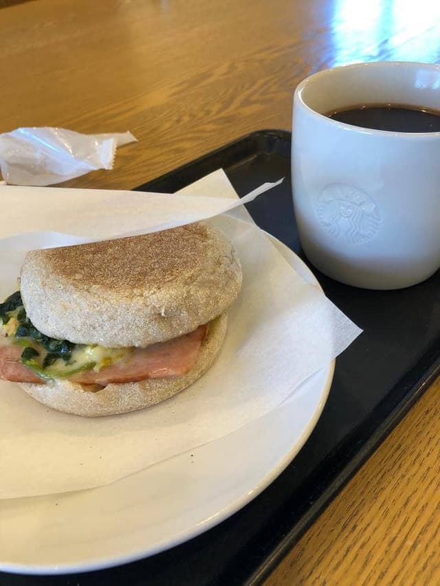 スターバックス コーヒー 札幌環状通東店 - サブ画像2
