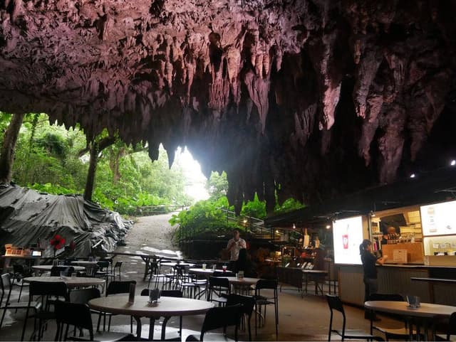 ガンガラーの谷 ケイブカフェ - サブ画像1