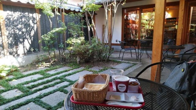 カフェ ビスキュイ - サブ画像2